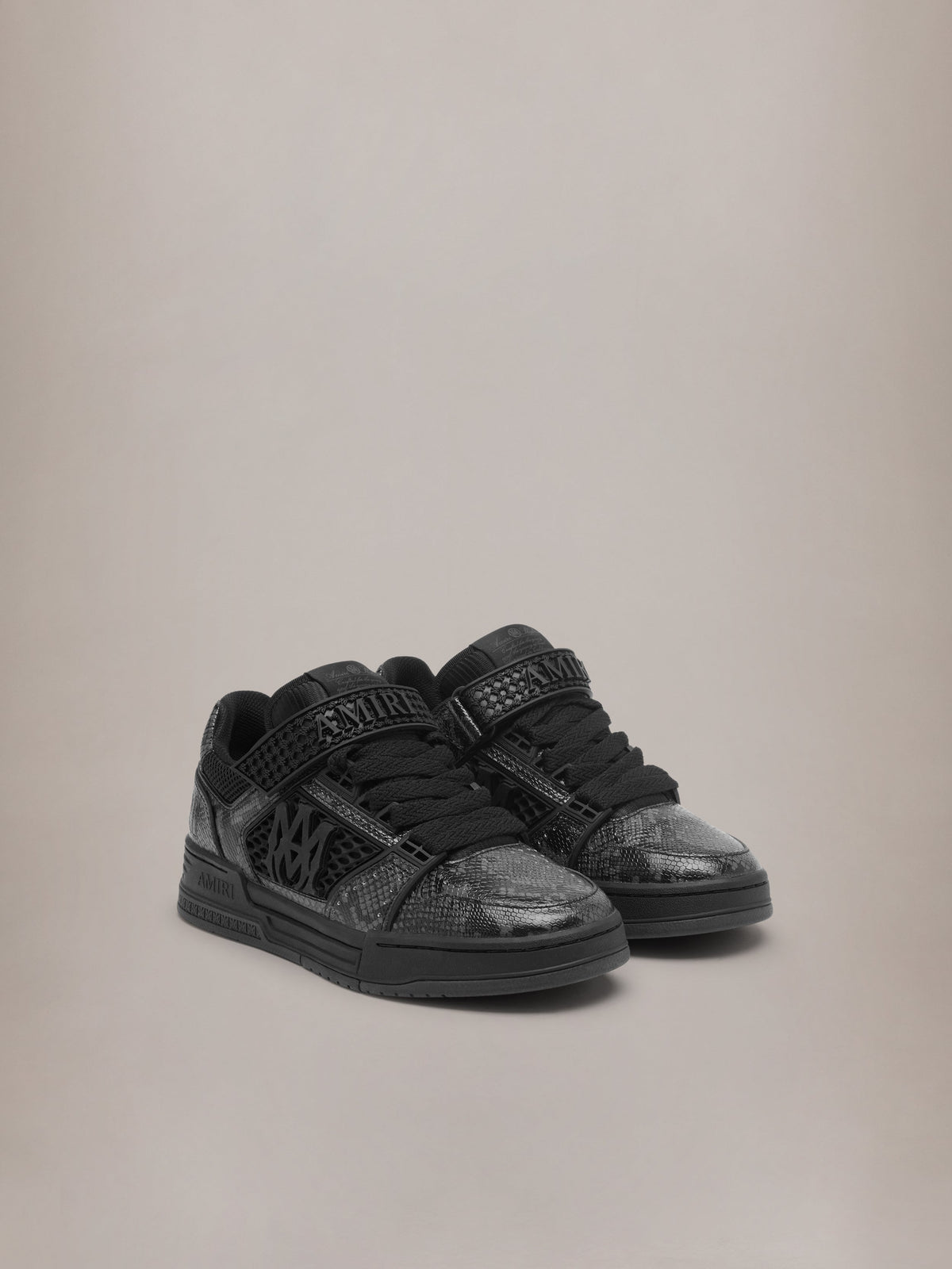 PYTHON EMBOSSED MA SKYLINE - BLACK
