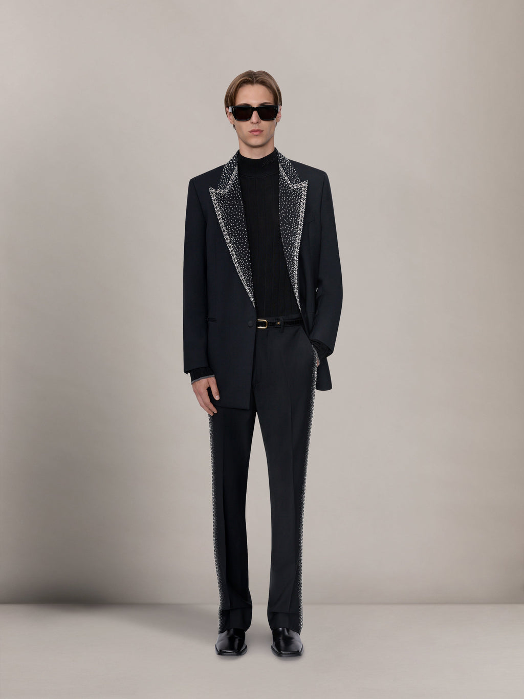 EMBELLISHED LAPEL SINGLE-BREASTED BLAZER - BLACK