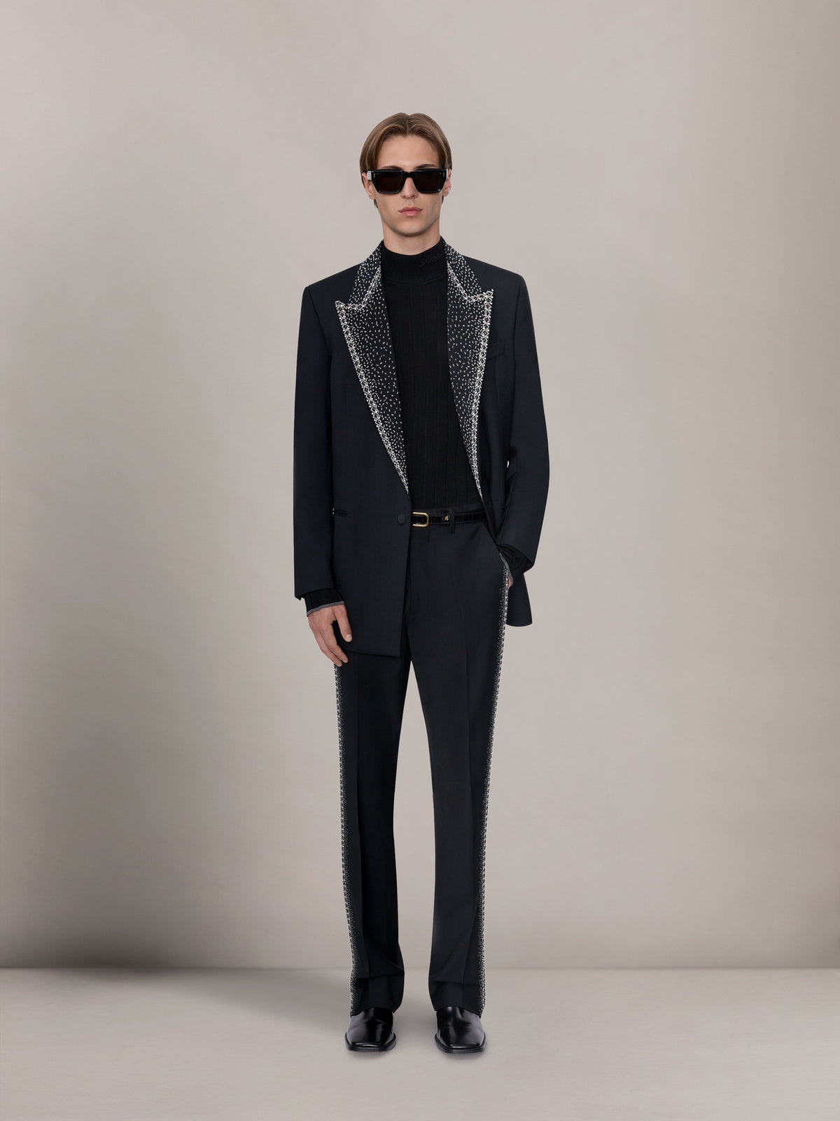 EMBELLISHED LAPEL SINGLE-BREASTED BLAZER - BLACK