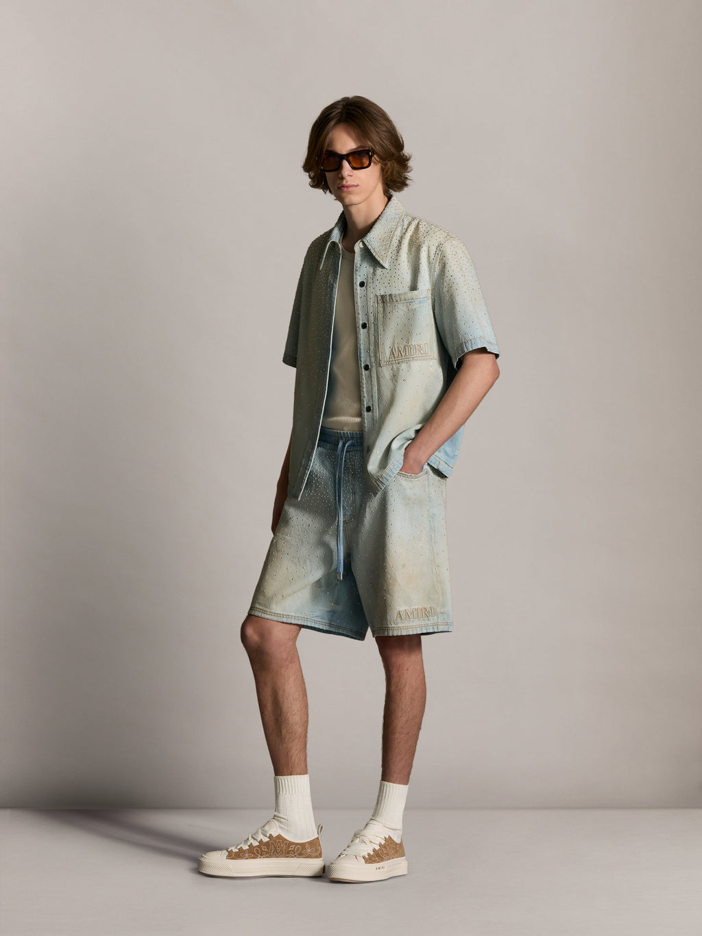 CRYSTALS DENIM SHORTS - Perfect Antique Indigo