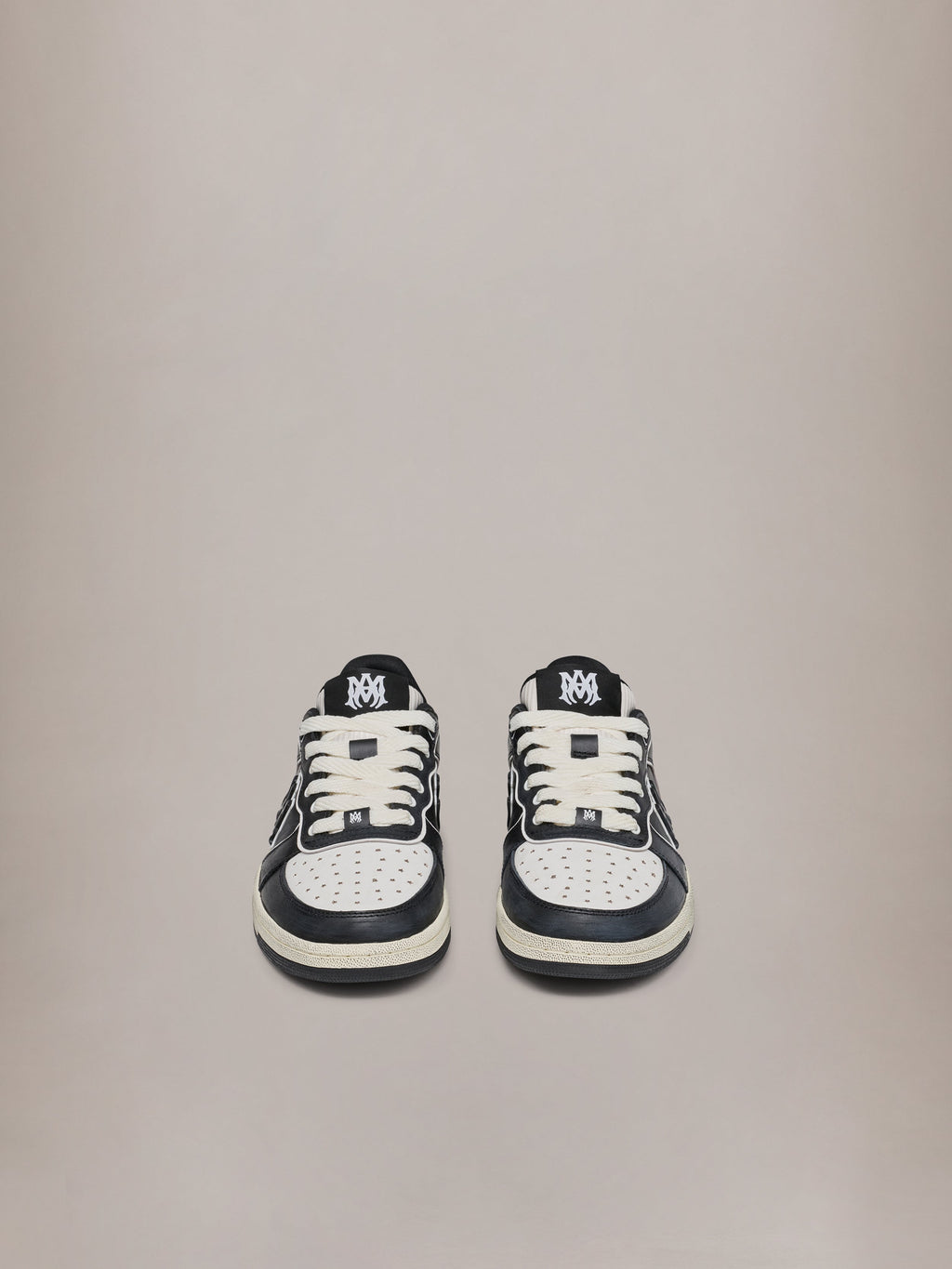 NEWPORT - Black